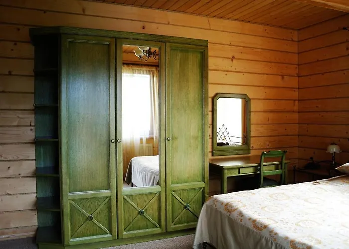 Iris Otel Yaremche